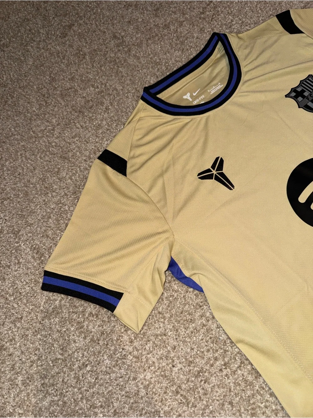 Nike x Kobe FC Barcelona 2025-2026 Men’s Fan Away Soccer Jersey🆕